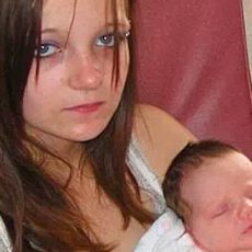 Baby mamma a soli 11 anni: la scoperta sul padre è sconvolgente