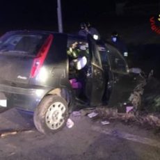 Tragico incidente d’auto, perde la vita bimba di 3 anni