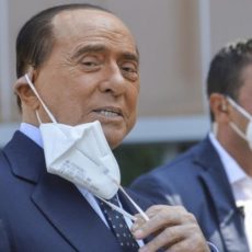 Ancora un rinvio per il processo Ruby. Berlusconi è veramente malato?