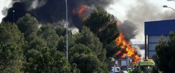 Dramma in volo, aereo si schianta: ci sono morti