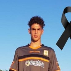 Tragedia nel calcio: muore il giovane ventunenne.