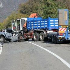 ITALIA, DISASTRO SULL’ASFALTO: UNO SCHIANTO TERRIFICANTE