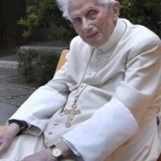 PAPA RATZINGER, LA DRAMMATICA NOTIZIA È APPENA ARRIVATA