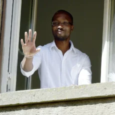 OMICIDIO MEREDITH KERCHER, RUDY GUEDE ROMPE IL SILENZIO DOPO 15 ANNI